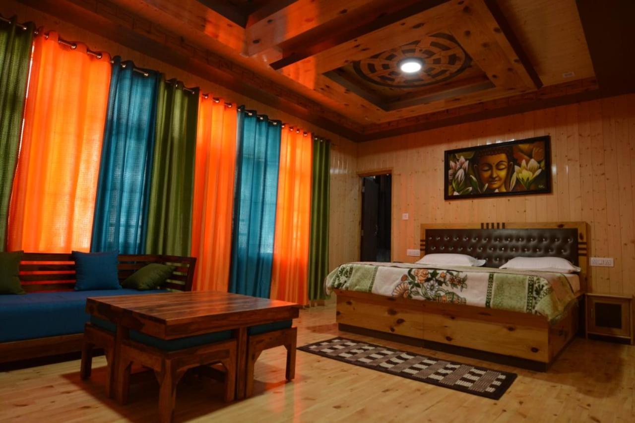 מלון קאזה The Alpinist Cafe And Retreat מראה חיצוני תמונה