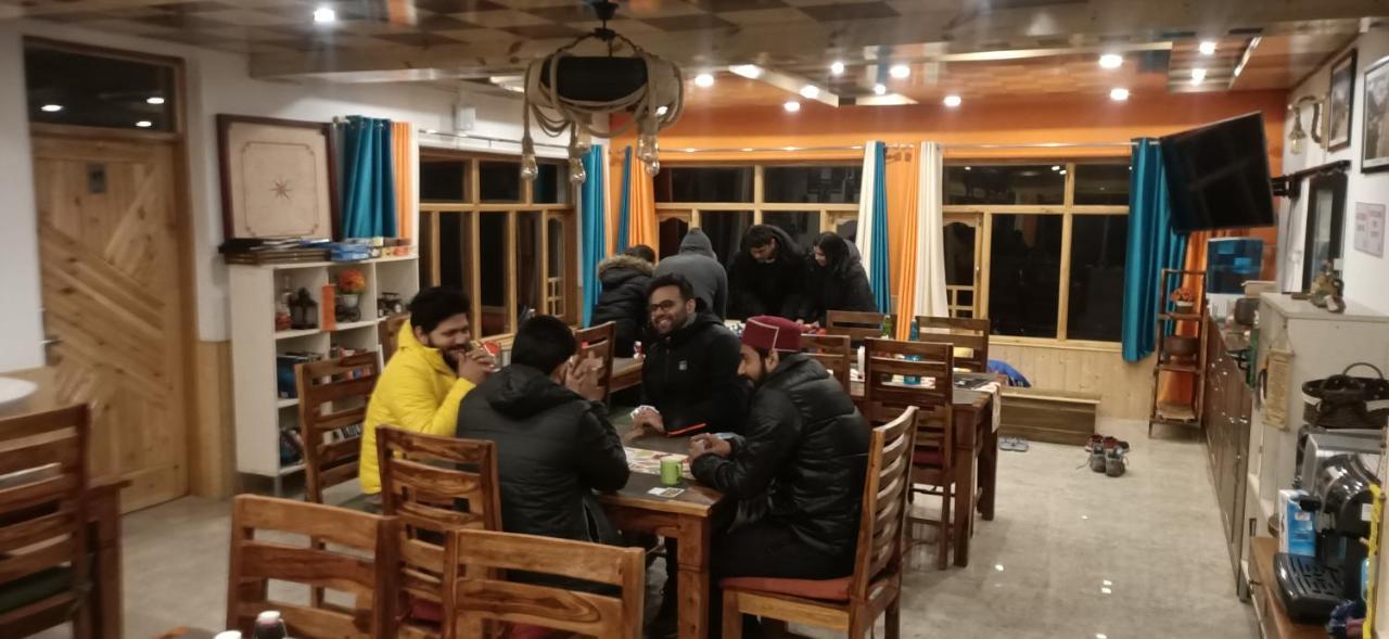 מלון קאזה The Alpinist Cafe And Retreat מראה חיצוני תמונה