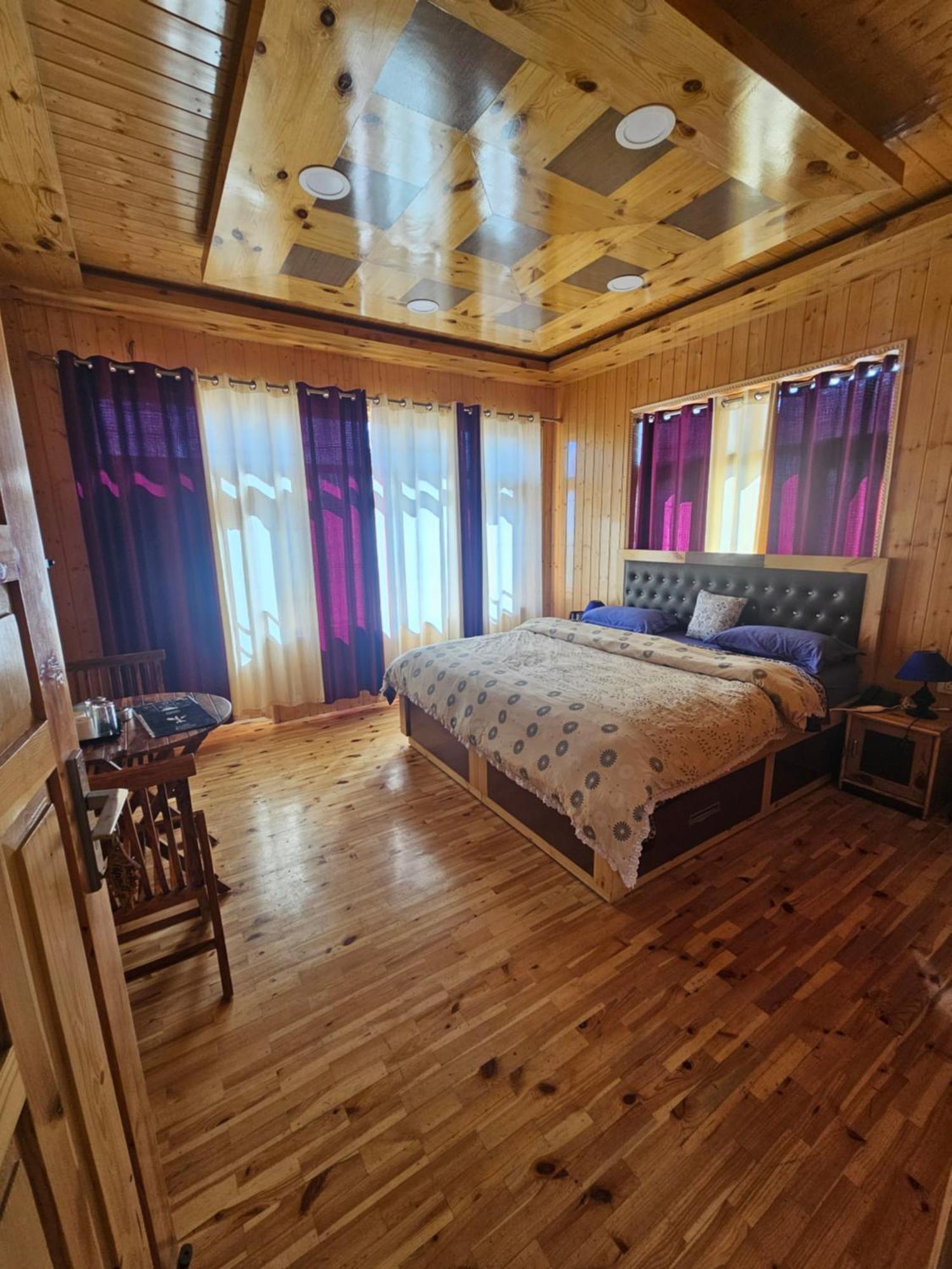 מלון קאזה The Alpinist Cafe And Retreat חדר תמונה