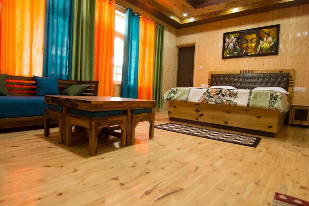 מלון קאזה The Alpinist Cafe And Retreat מראה חיצוני תמונה