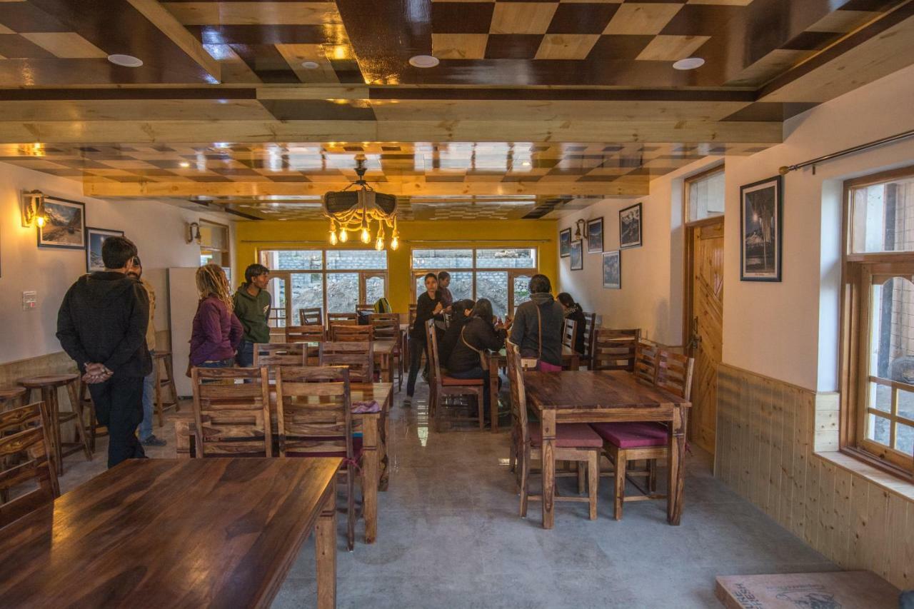 מלון קאזה The Alpinist Cafe And Retreat מראה חיצוני תמונה